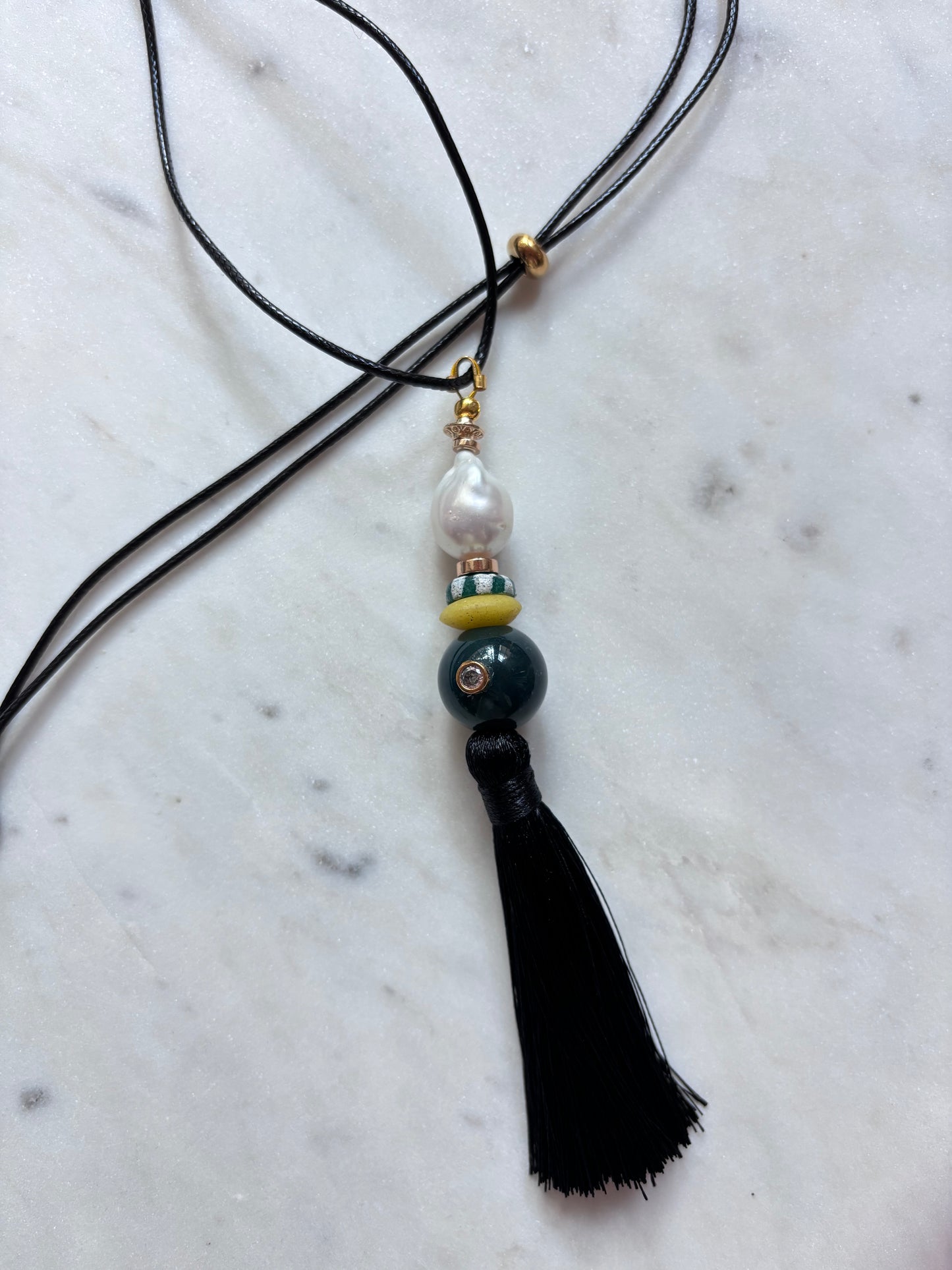 Verde tassel